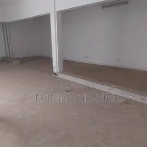 8chbre Maison de ville / Terrasse dans Sacré-Coeur 3, Région de Dakar