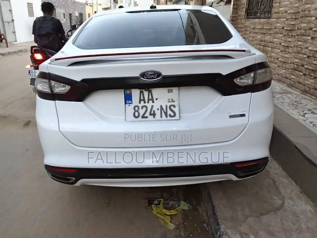 Ford Fusion 2014 Blanc
