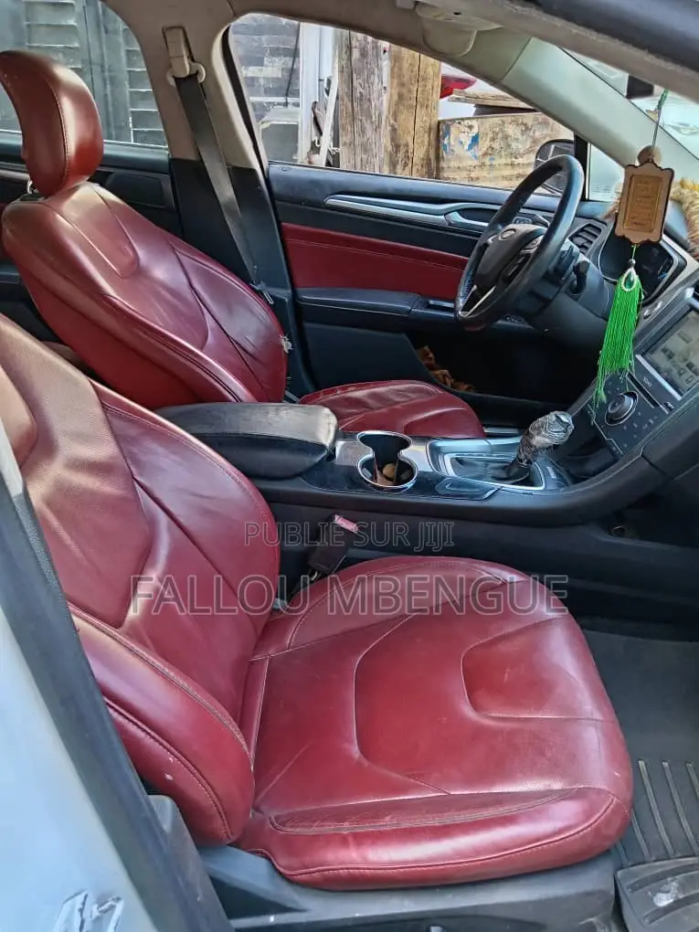 Ford Fusion 2014 Blanc