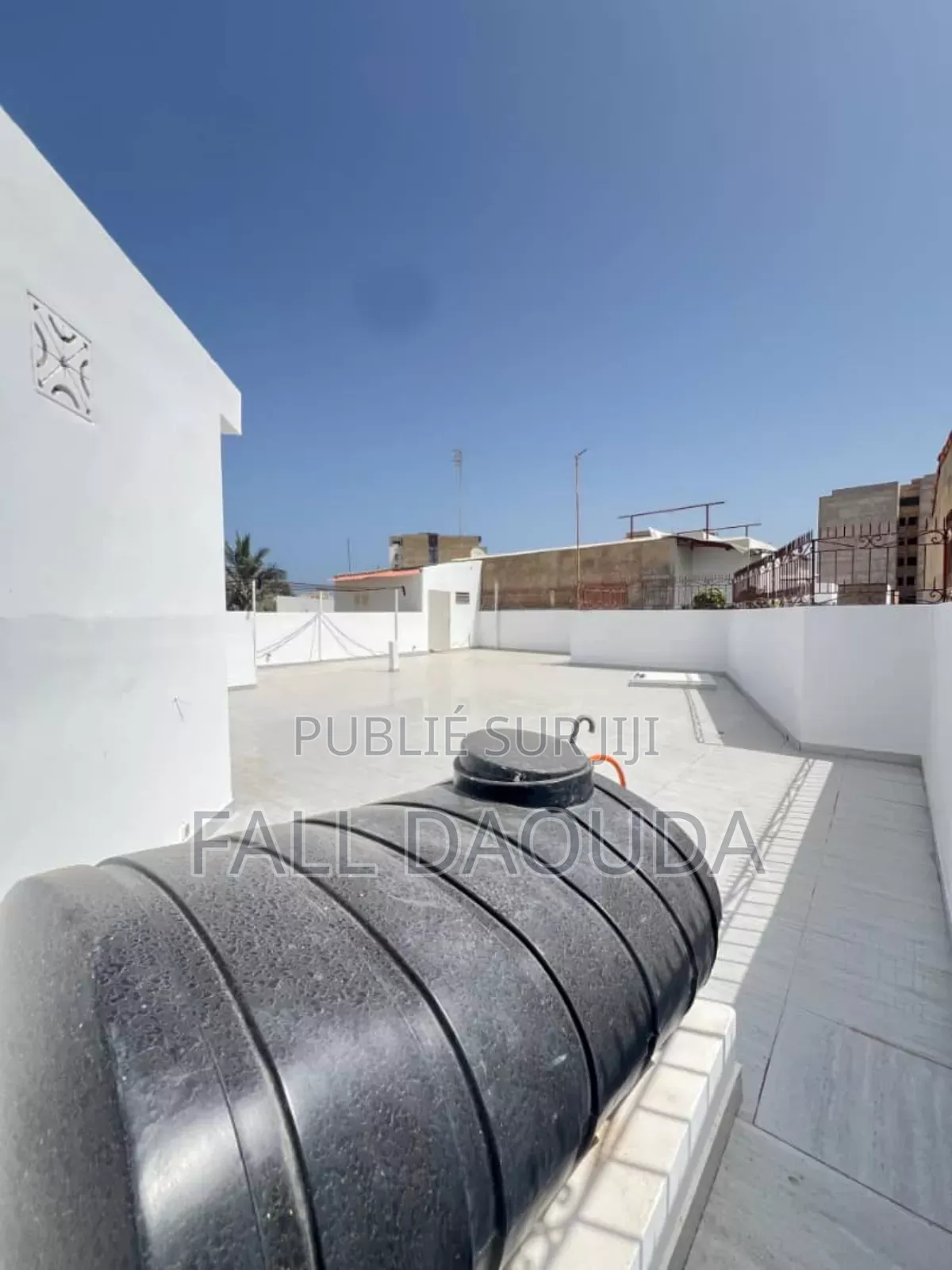 1chbre Villa dans Villa, Ngor à Louer