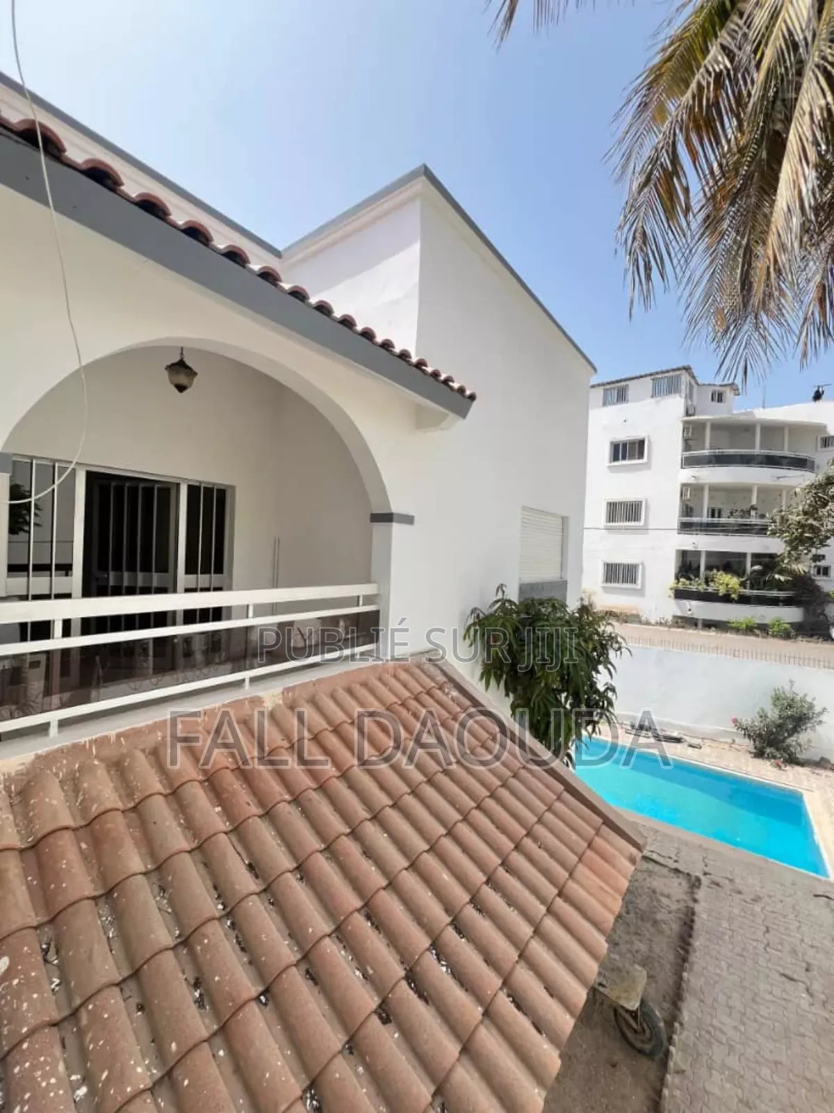 1chbre Villa dans Villa, Ngor à Louer