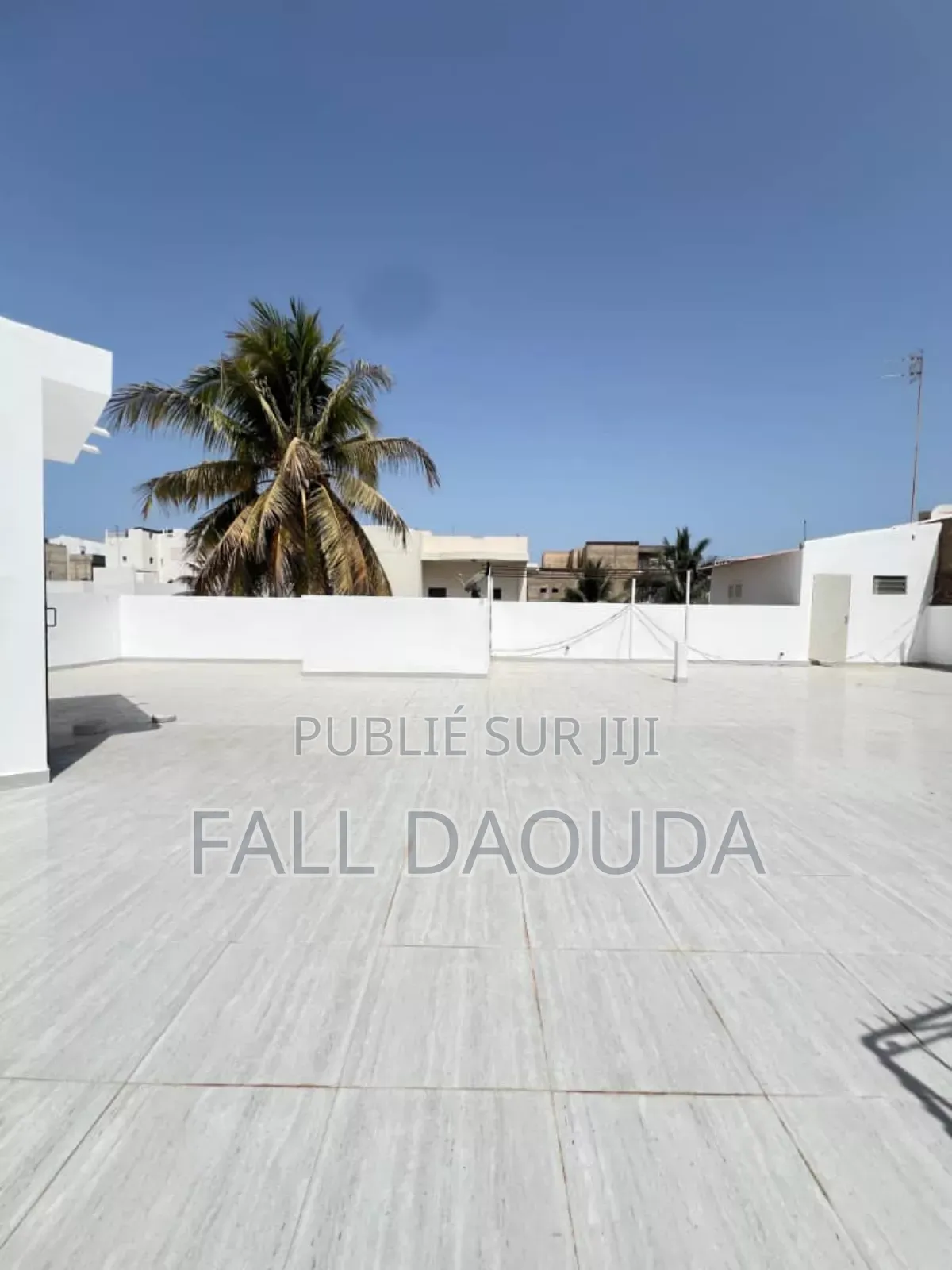 1chbre Villa dans Villa, Ngor à Louer