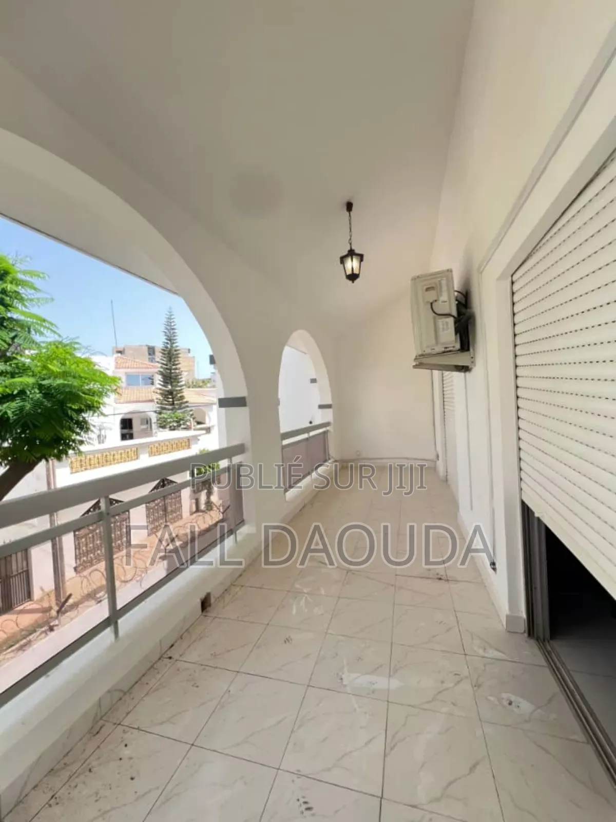 1chbre Villa dans Villa, Ngor à Louer