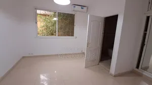 1chbre Villa dans Villa, Fann-Point E-Amitié à Louer
