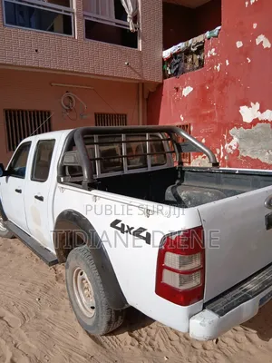 Photo - Ford Ranger 2011 Blanc