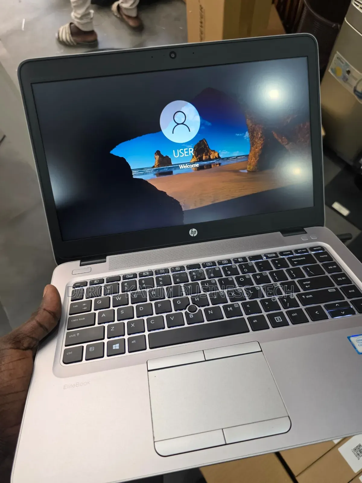 New Ordinateur Portable HP EliteBook 840 G3 8GB Intel Core I5 SSD 256GB