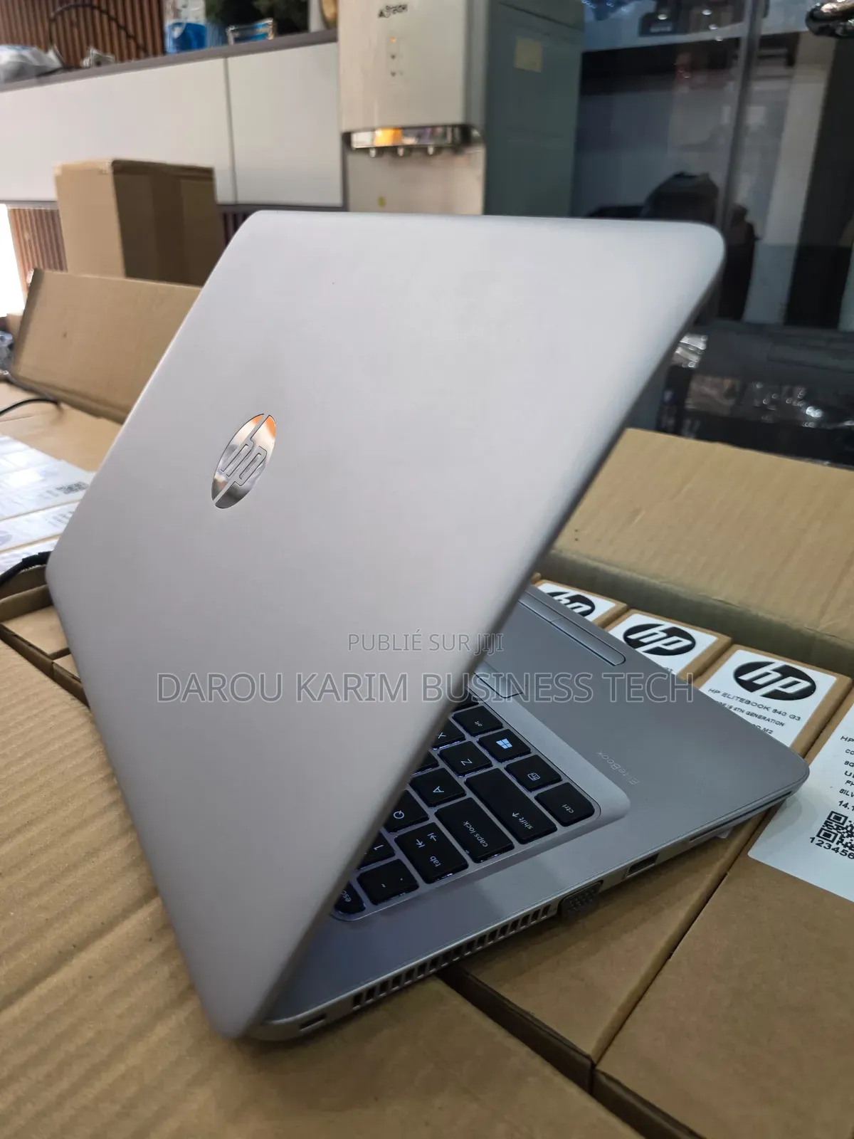 New Ordinateur Portable HP EliteBook 840 G3 8GB Intel Core I5 SSD 256GB