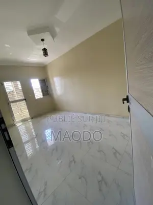 4chbre Appartement dans Rufisque à Louer