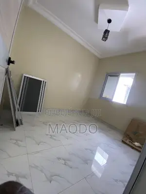 4chbre Appartement dans Rufisque à Louer
