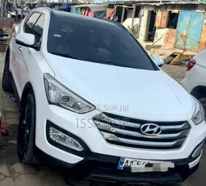 Photo - Hyundai Santa Fe 2017 Blanc