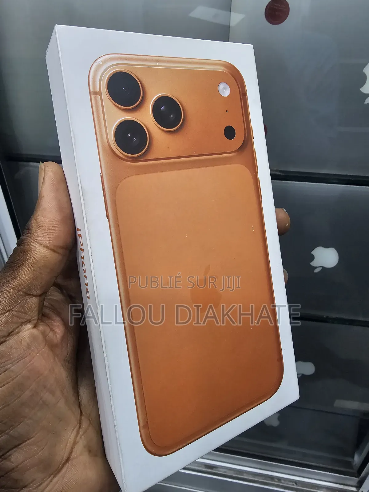 New Apple iPhone 17 Pro Max 256 GB Orange