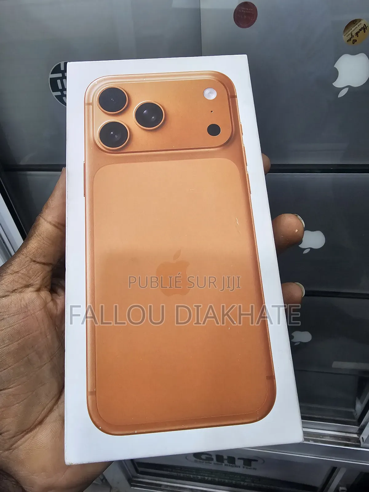 New Apple iPhone 17 Pro Max 256 GB Orange