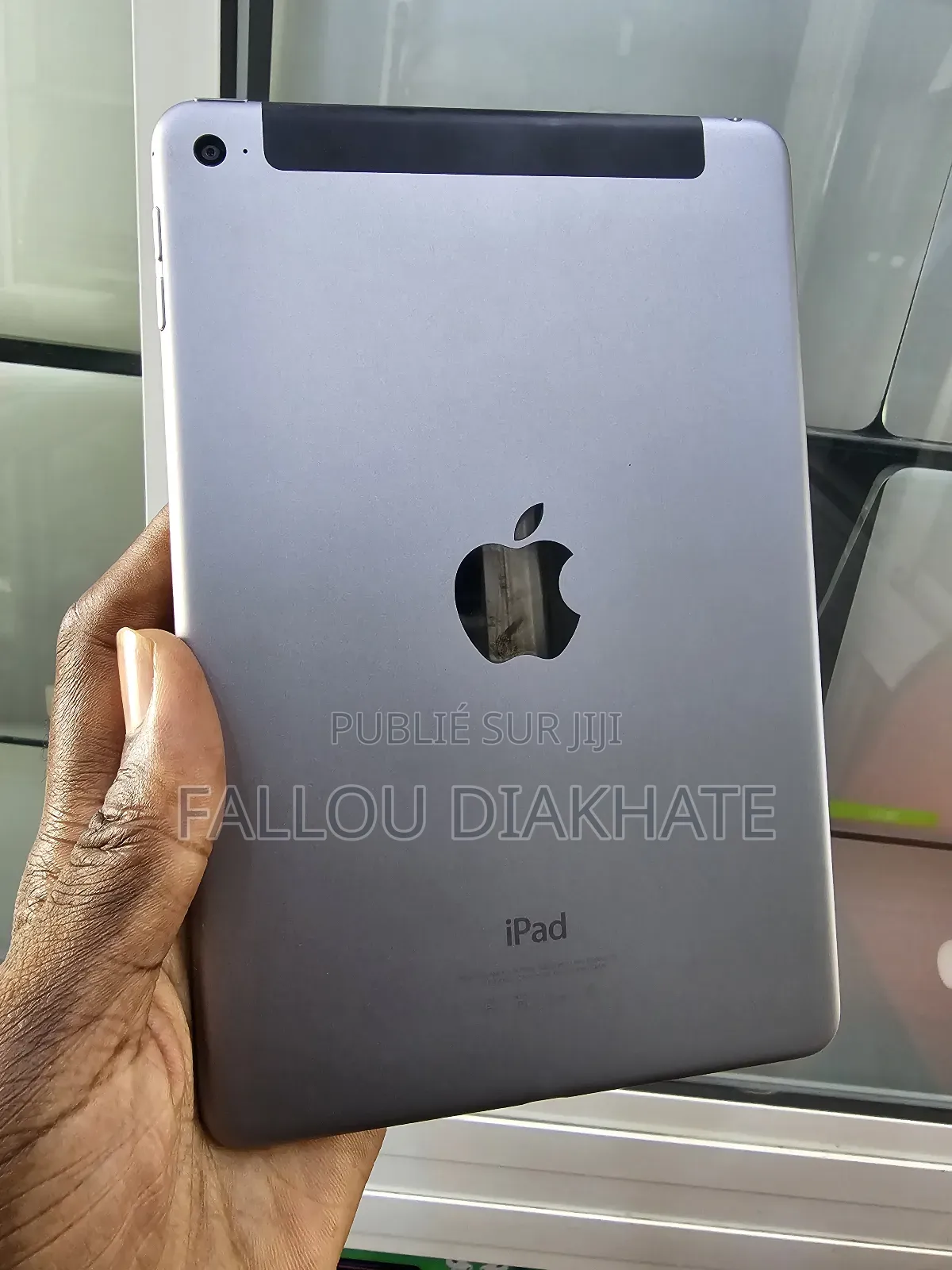 New Apple iPad mini 1 128 GB Gris