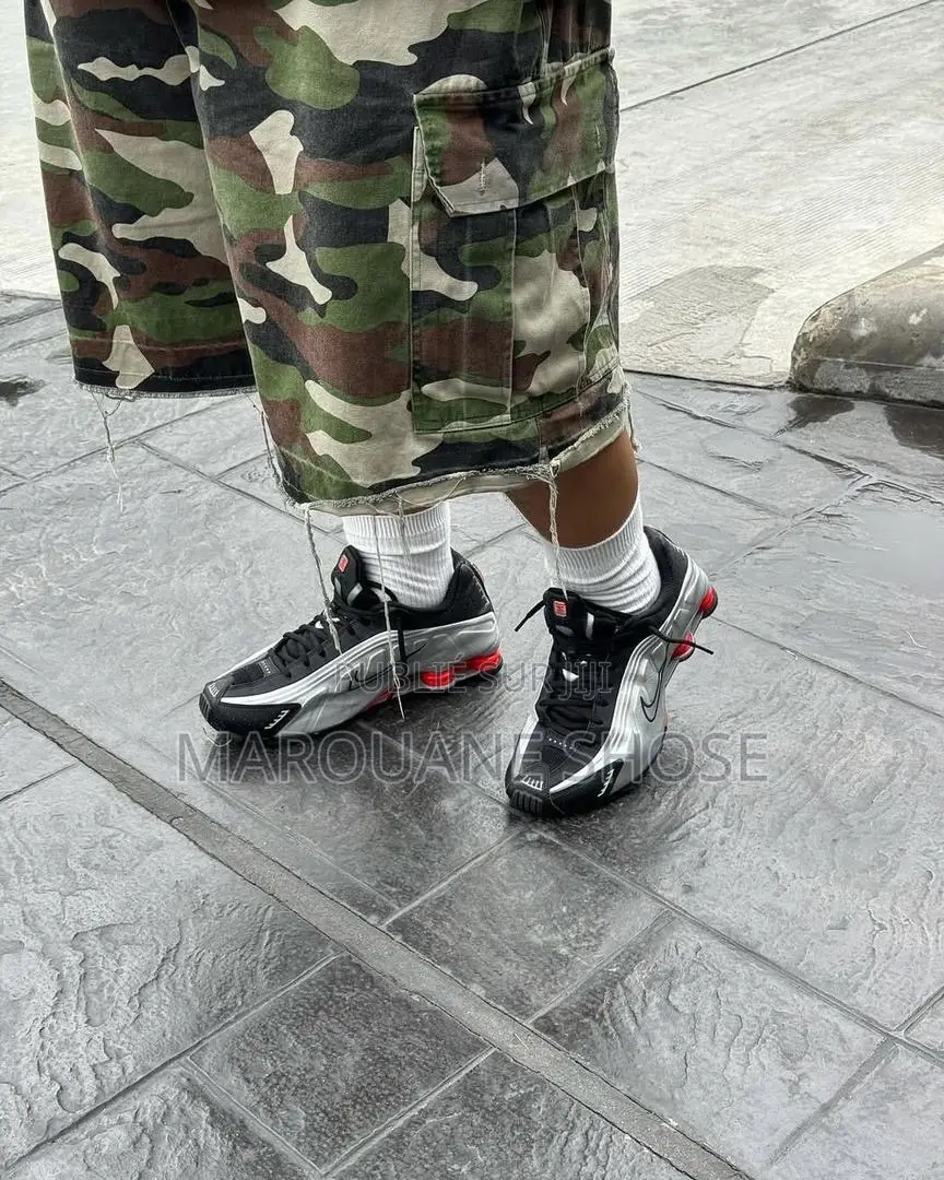 Chaussure Nike Shox Lt