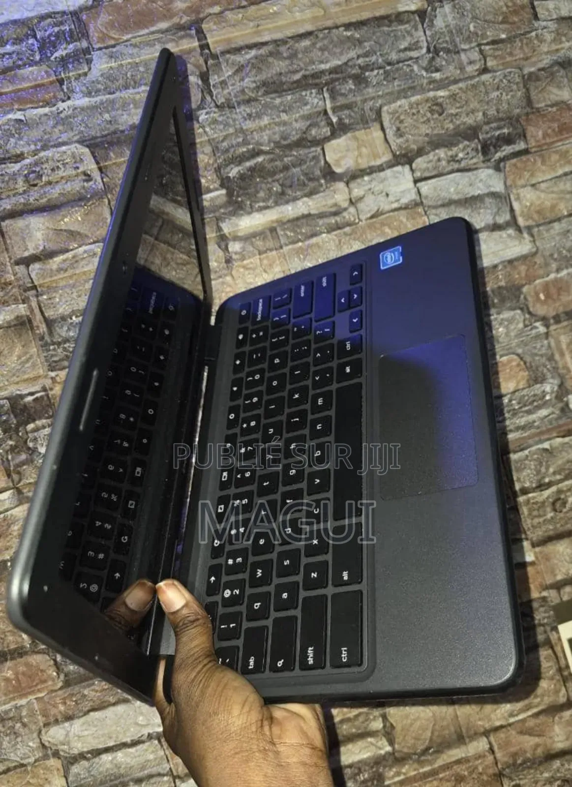 New Dell Latitude 3189 6GB Intel Core I7 HDD+SSD 32GB