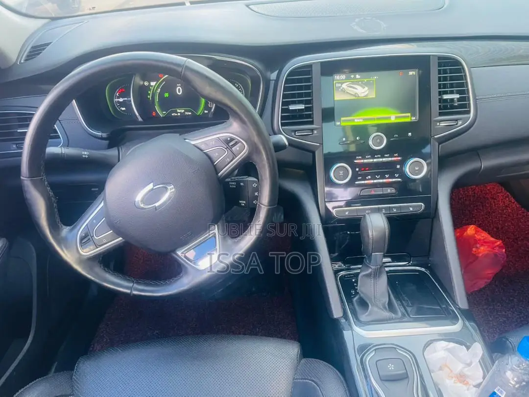 Renault Samsung SM6 2017 Gris