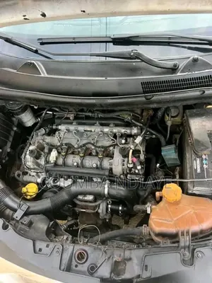 Opel Corsa 1.4 Enjoy Flex-Fix 2010 Blanc cassé