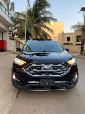 Photo - Ford Edge 2019