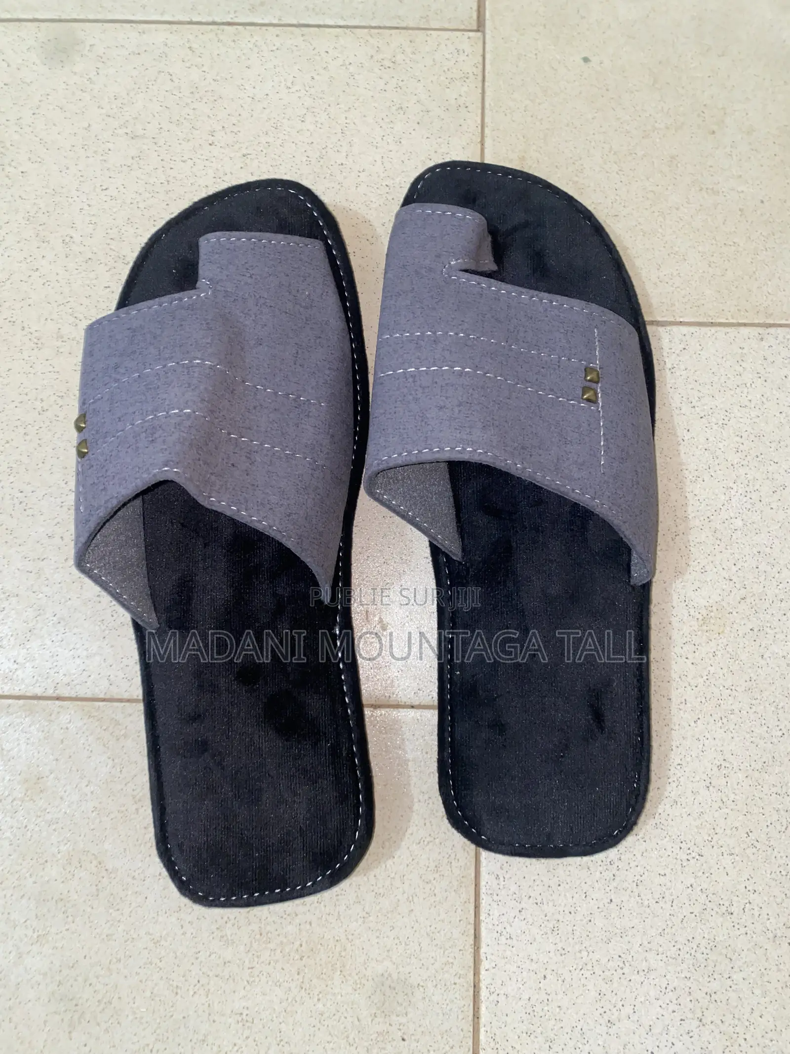 Je Vend Des Chaussures (Sandales)