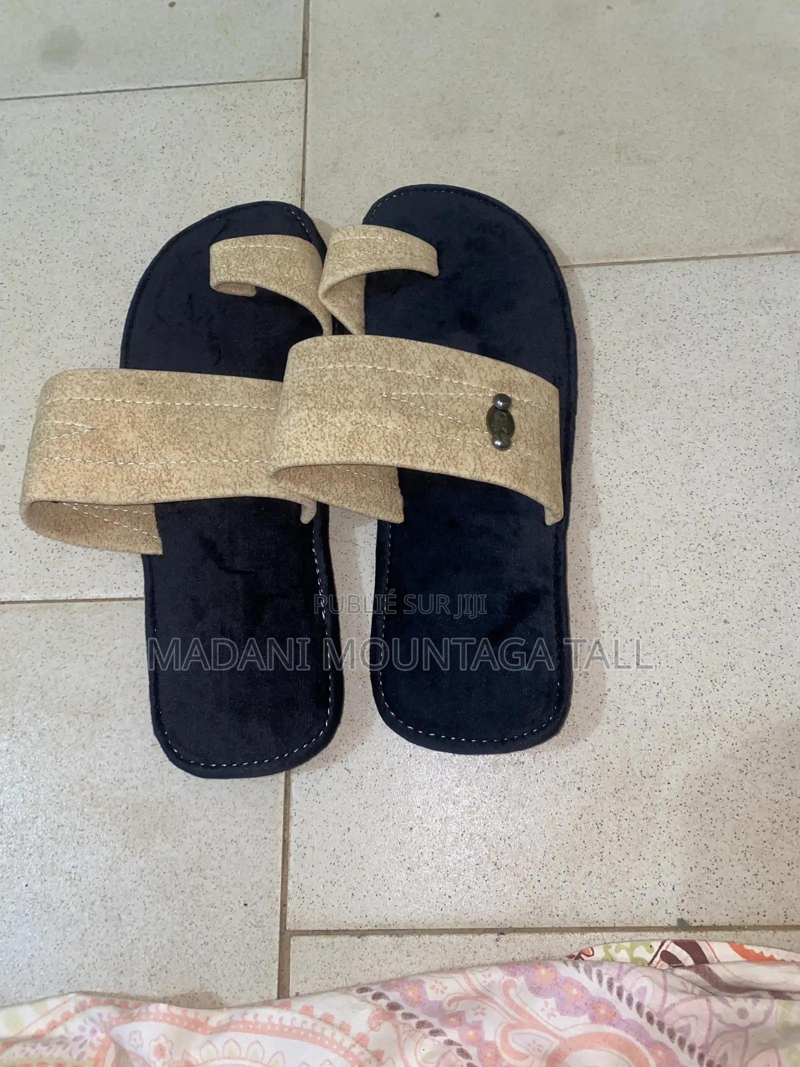 Je Vend Des Chaussures (Sandales)