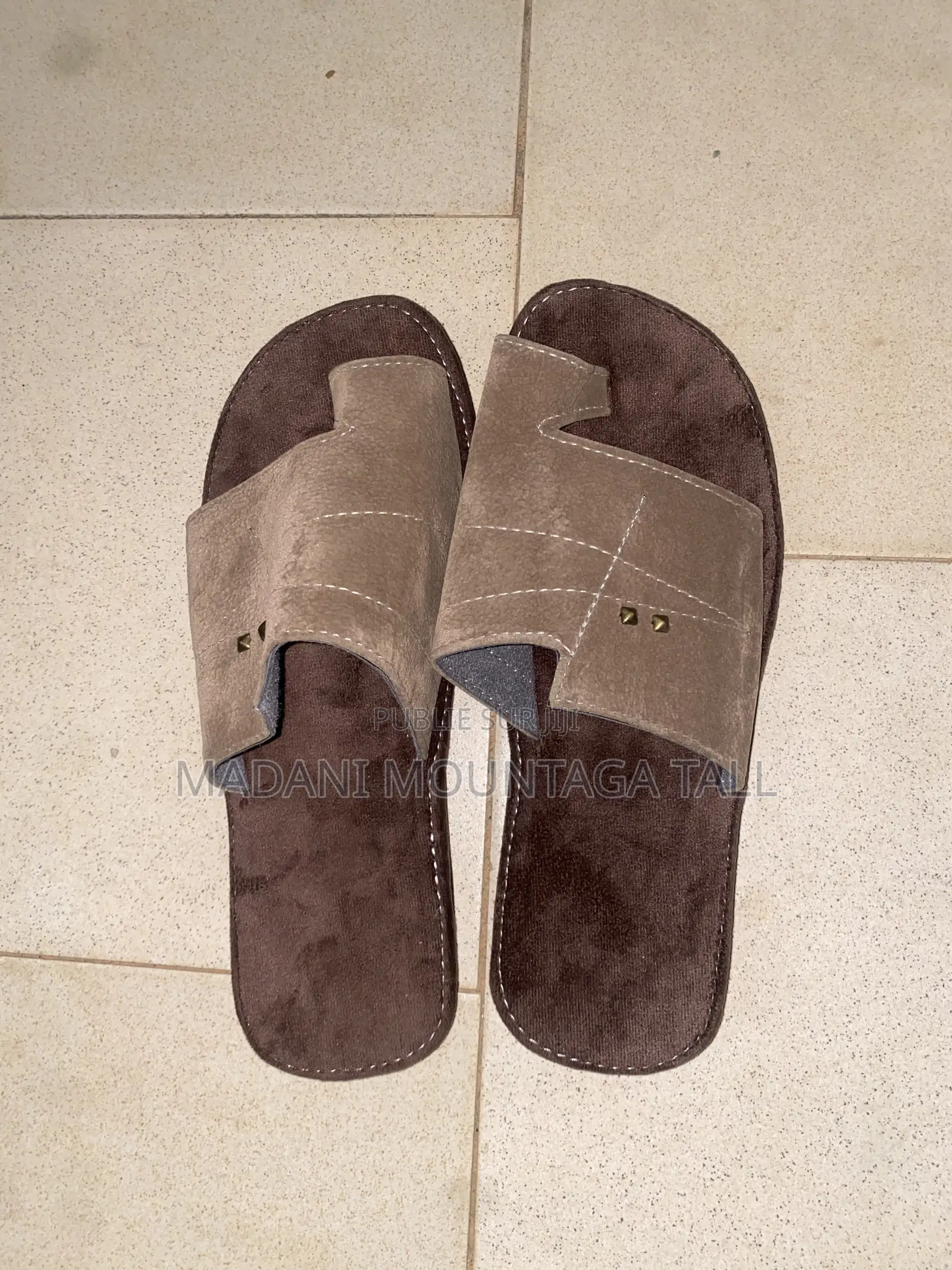 Je Vend Des Chaussures (Sandales)