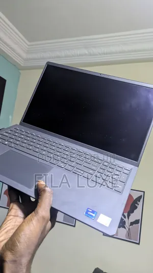 Photo - Ordinateur Portable Dell Inspiron 15R 5537 16GB Intel Core I7 SSD 512GB