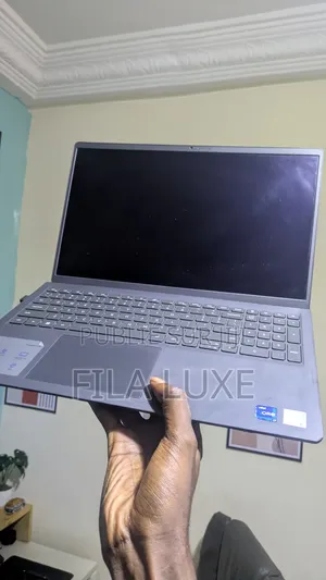 Ordinateur Portable Dell Inspiron 15R 5537 16GB Intel Core I7 SSD 512GB