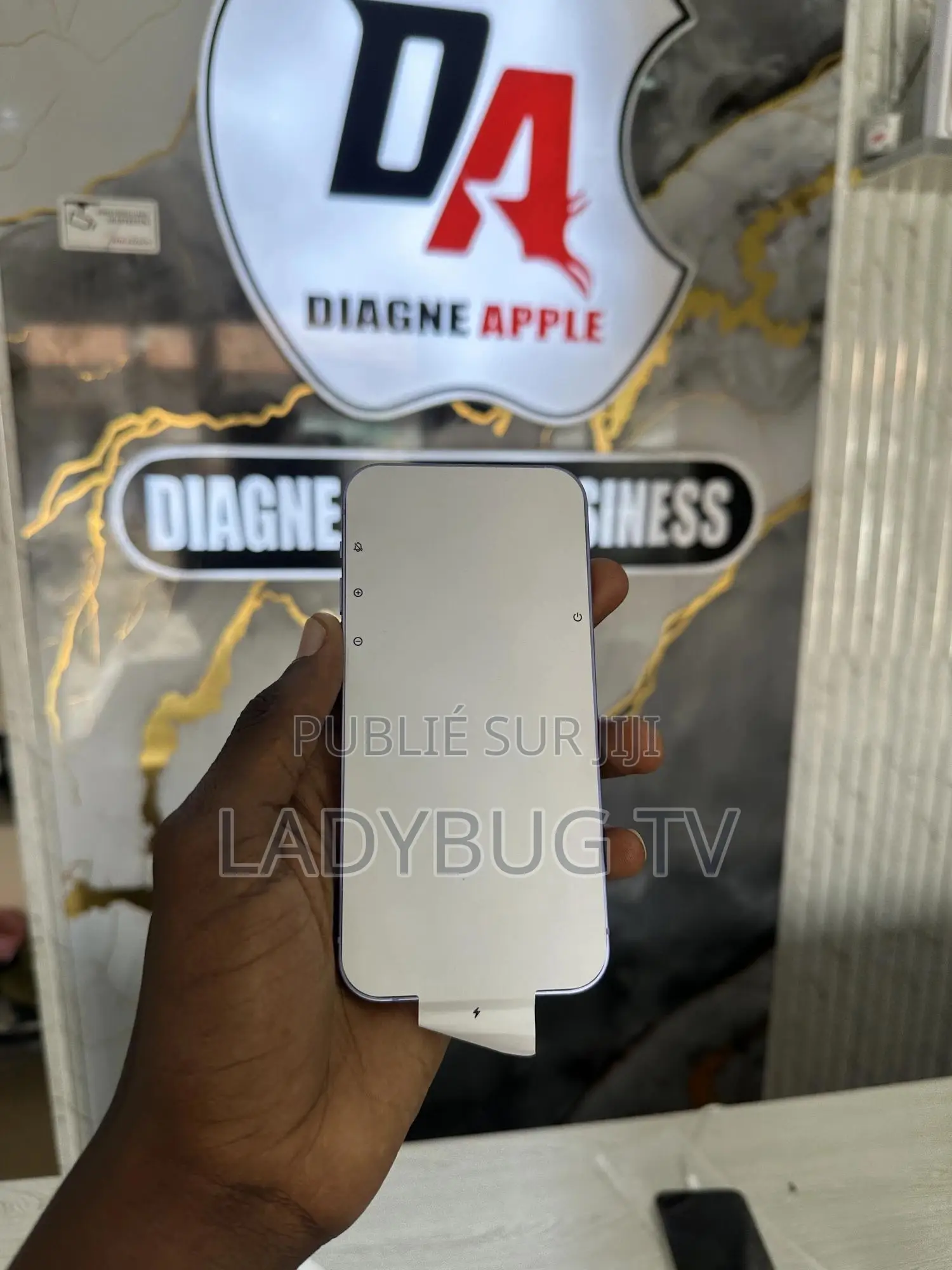 New Apple iPhone 12 128 GB Violet