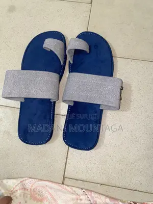 Je Vend Des Chaussures (Sandales)