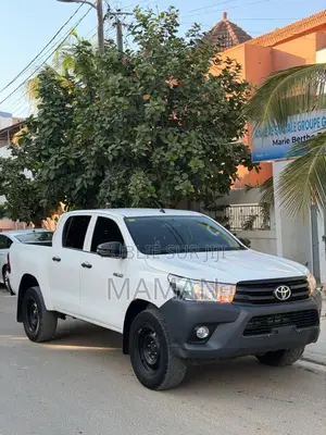 Toyota Hilux 2020 Blanc