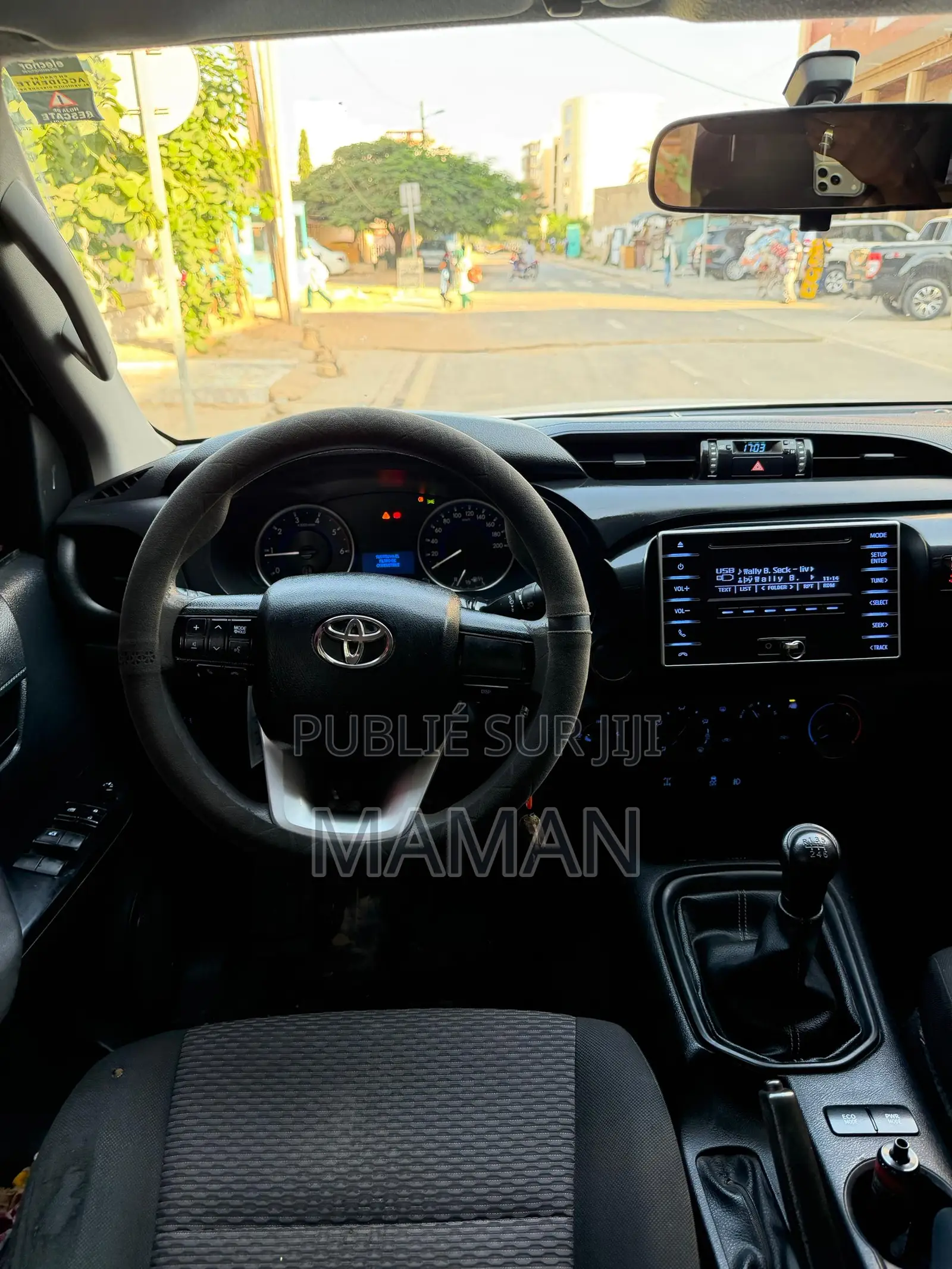 Toyota Hilux 2020 Blanc
