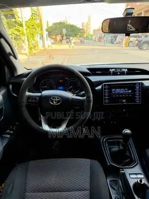 Toyota Hilux 2020 Blanc