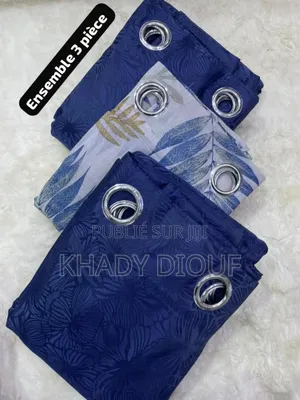 Rideaux Lourd Et Léger