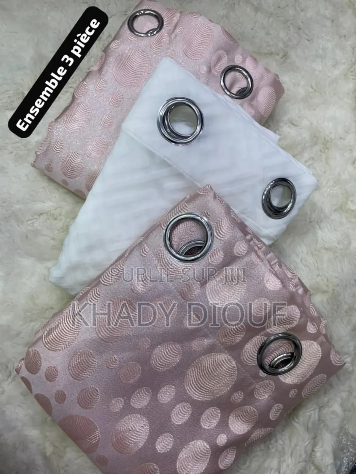 Rideaux Lourd Et Léger