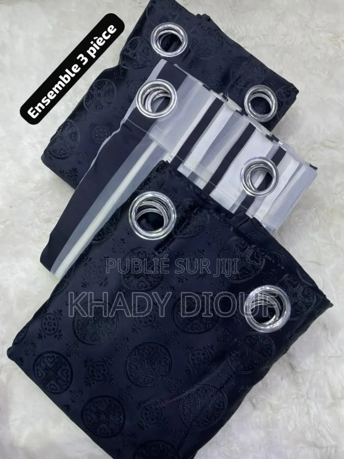 Rideaux Lourd Et Léger