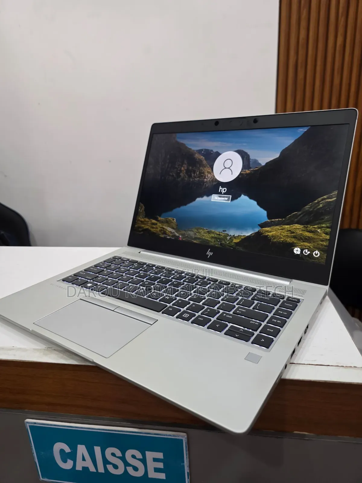 New Ordinateur Portable HP 16GB AMD Ryzen 7 SSD 256GB