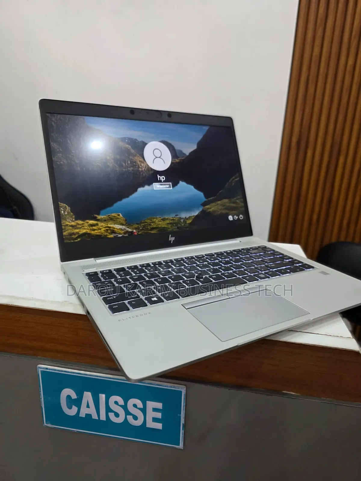 New Ordinateur Portable HP 16GB AMD Ryzen 7 SSD 256GB