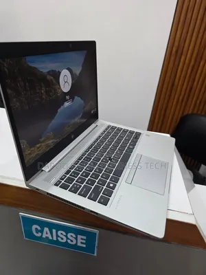 New Ordinateur Portable HP 16GB AMD Ryzen 7 SSD 256GB