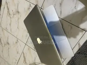 Ordinateur Portable Apple MacBook 2015 8GB Intel Core I5 HDD 500GB