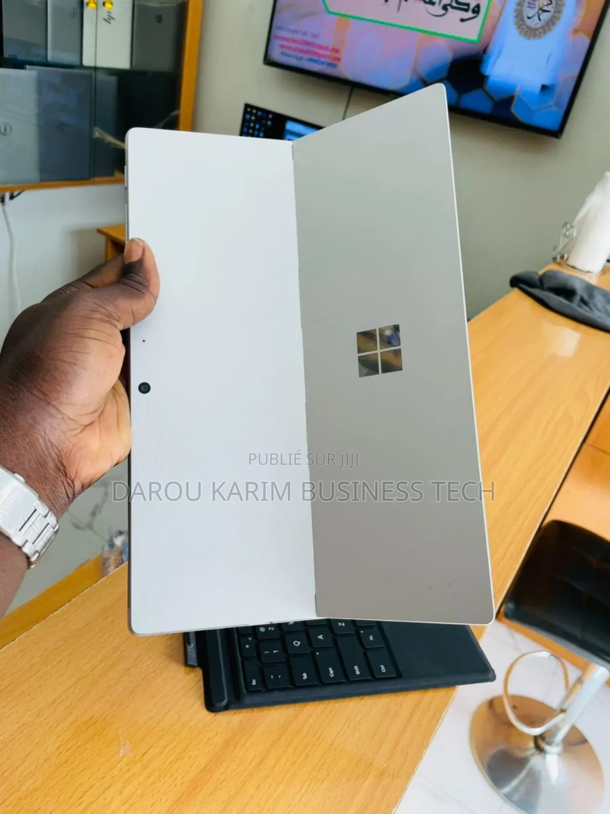 New Microsoft Surface Pro 7+ 8GB Intel Core I5 SSD 256GB