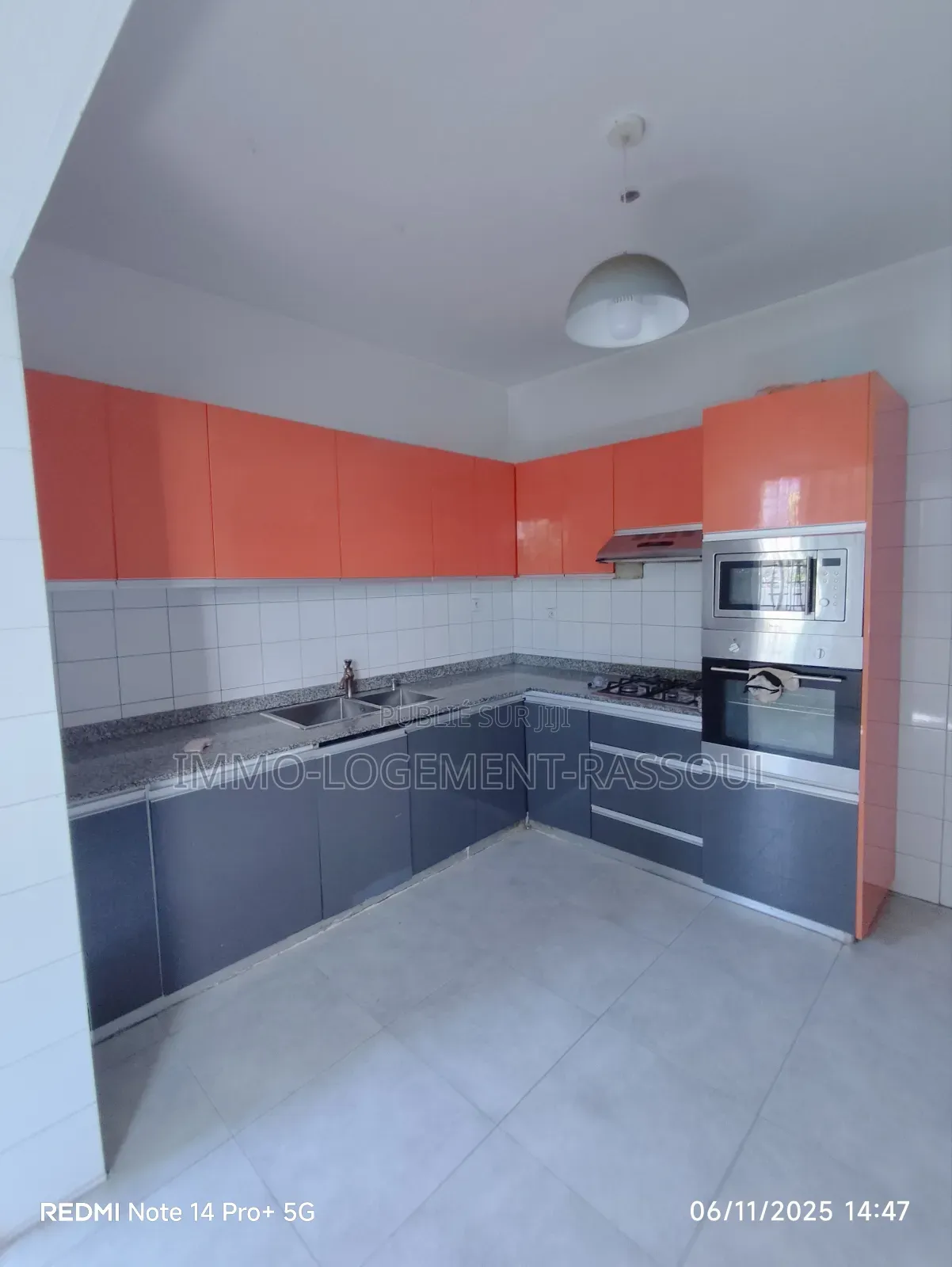 5chbre Villa dans , Mermoz Sacré-Cœur à Louer