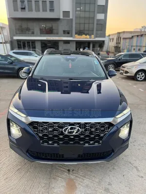 Photo - Hyundai Santa Fe 2019 Black
