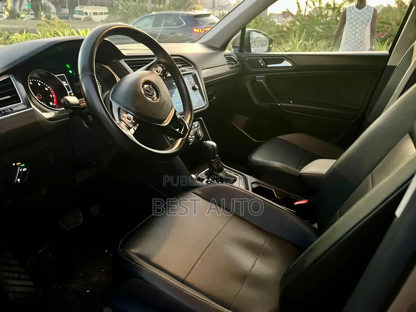 Volkswagen Tiguan 2018 Gris