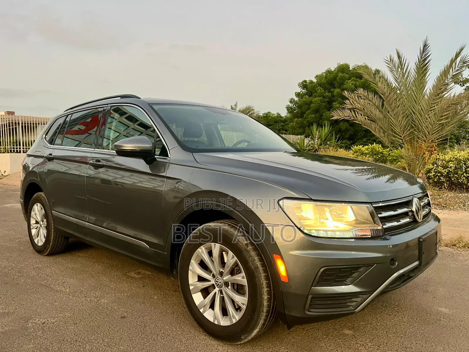 Volkswagen Tiguan 2018 Gris