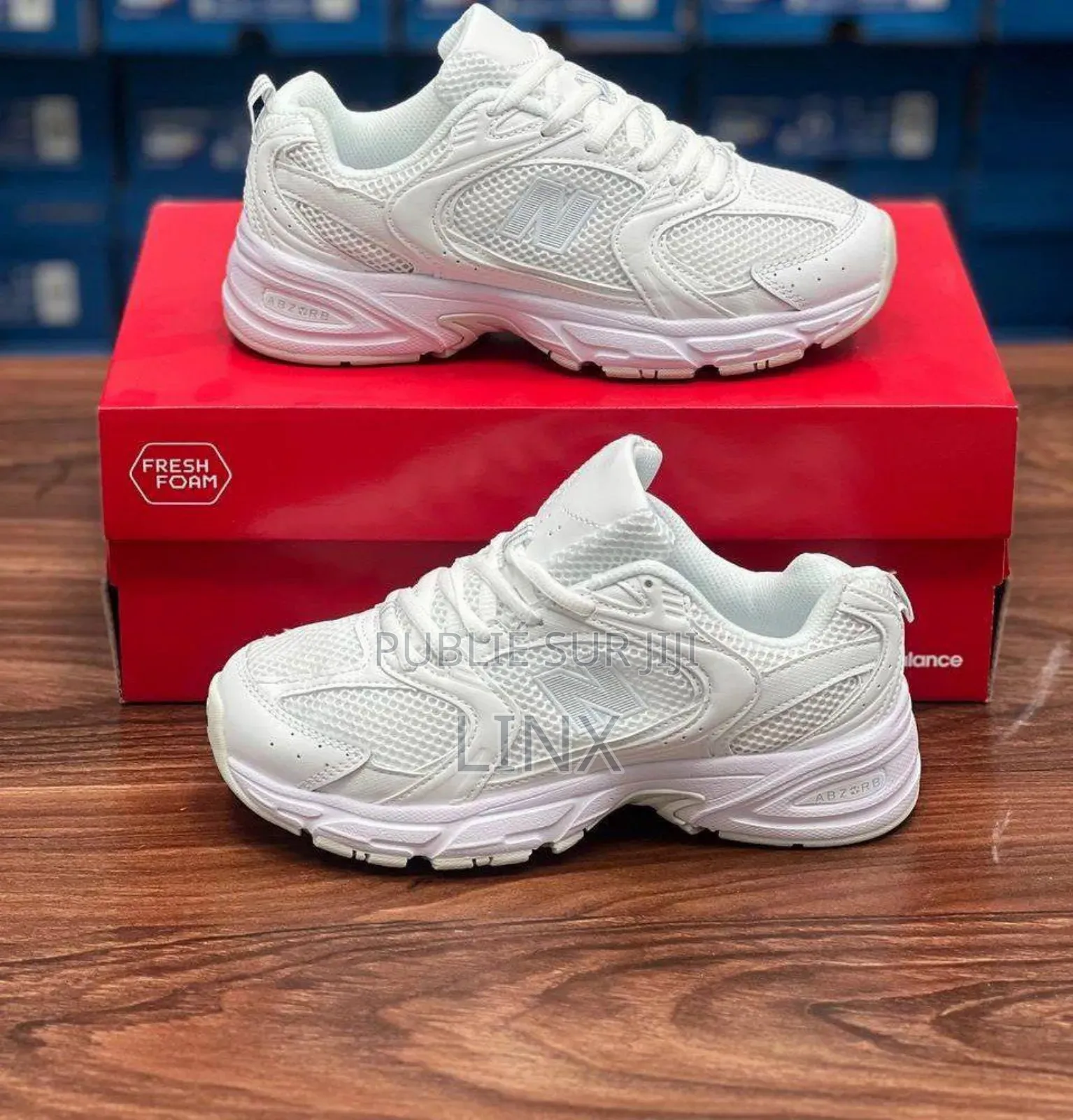 New Balance 530 All White