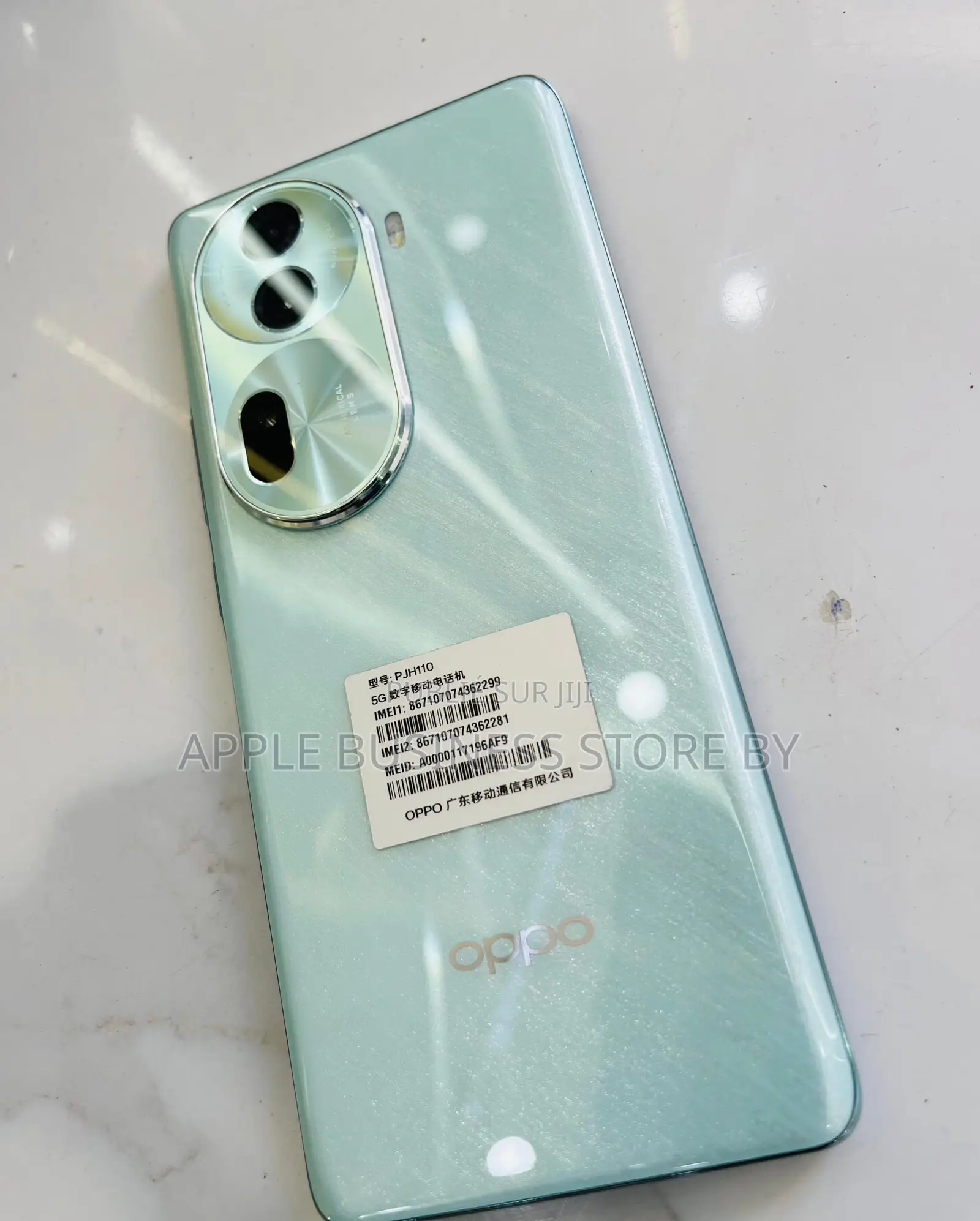 New Oppo Reno 256 GB Vert