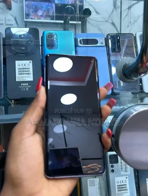 New Samsung Galaxy S10 128 GB Blue