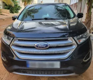 Photo - Location Ford Edge Titanium 2017