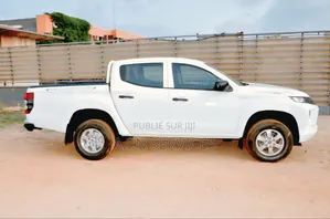 Photo - Mitsubishi L200 2021 Blanc