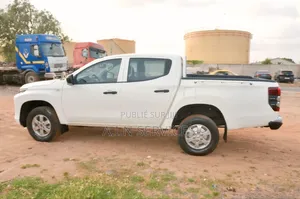 Mitsubishi L200 2021 Blanc
